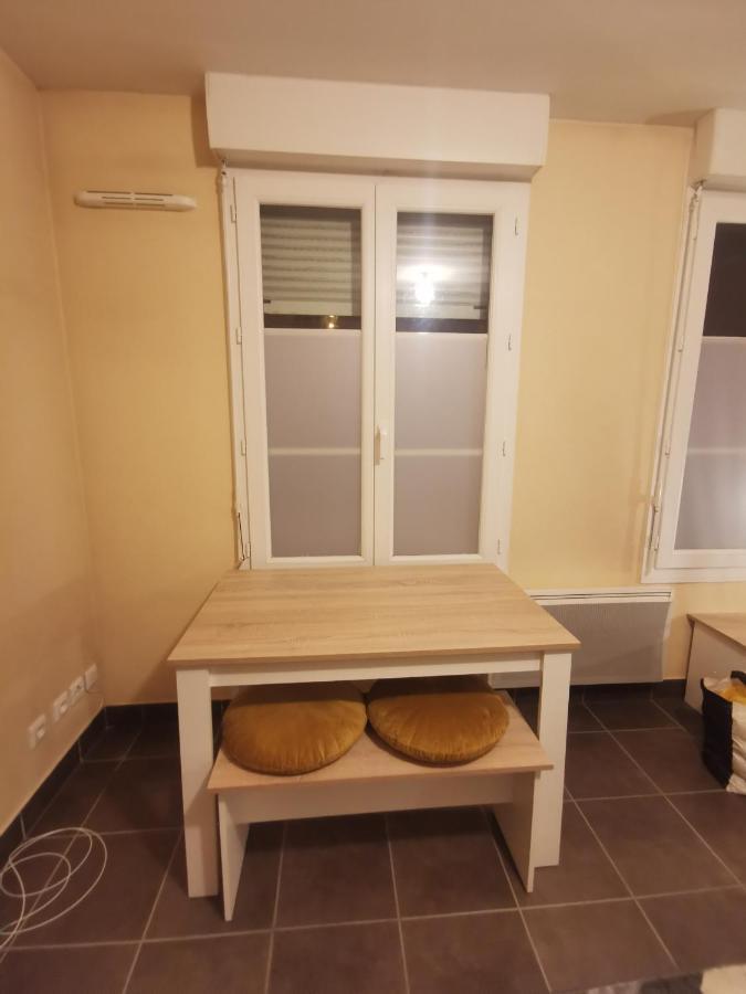 Logement En Hypercentre Dans Une Residence Amiens Exterior foto